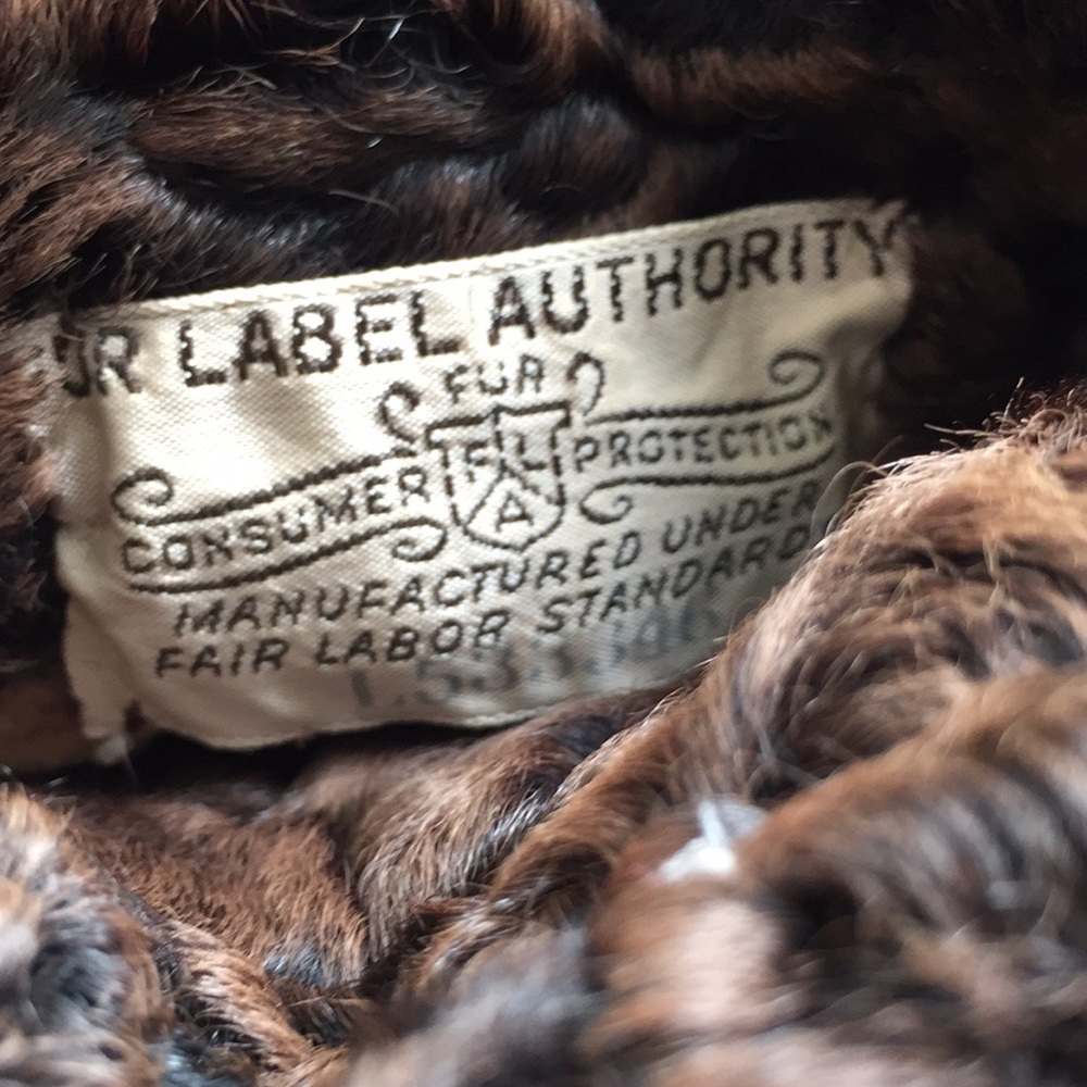 Vintage Schiaparelli Persian Lamb Mink Jacket - Picture 8 of 12